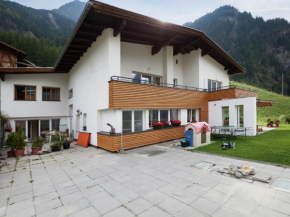 Spacious apartment near the tztal Alps